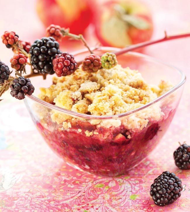 Apple and blackberry crumble recipe