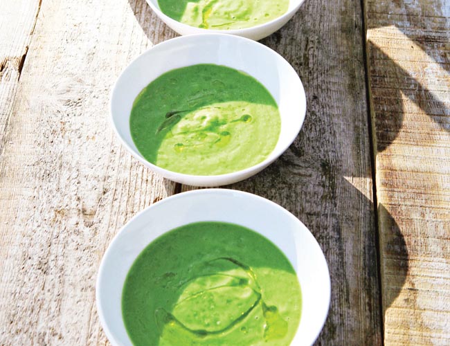Hugh Fearnley-Whittingstall recipe pea and spinach soup image