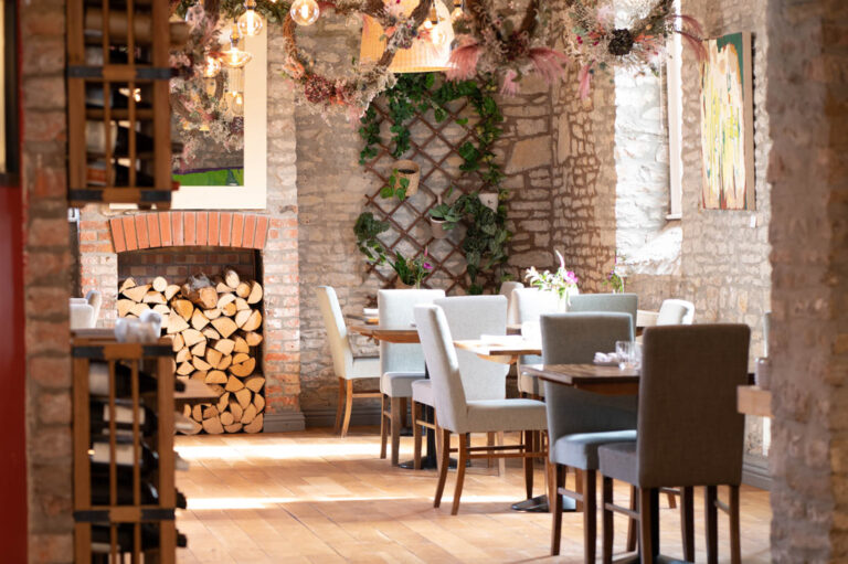 Ronnie's of Thornbury